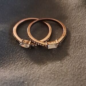 Elegant Gold-Toned Women's Ring Set